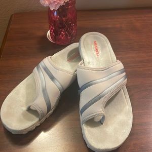 MERRELL “MONUMENT” Neoprene memory Sumn air cushion thong  sandals